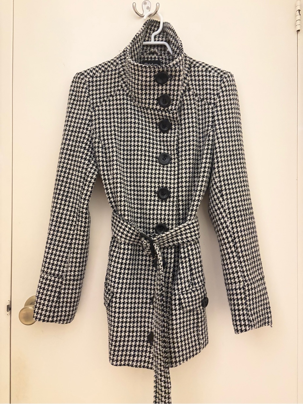 Tailored Houndstooth Belted Pea Coat - Black & White